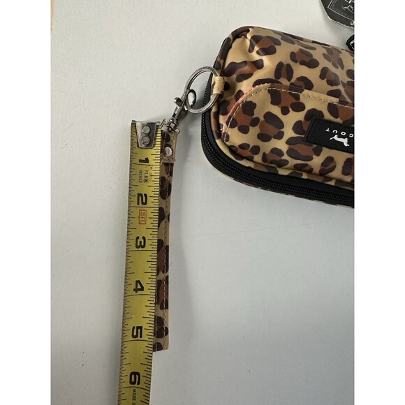 Scout women wristlet leopard print made with cotton twill size 6X3.5X1" - Picture 11 of 14